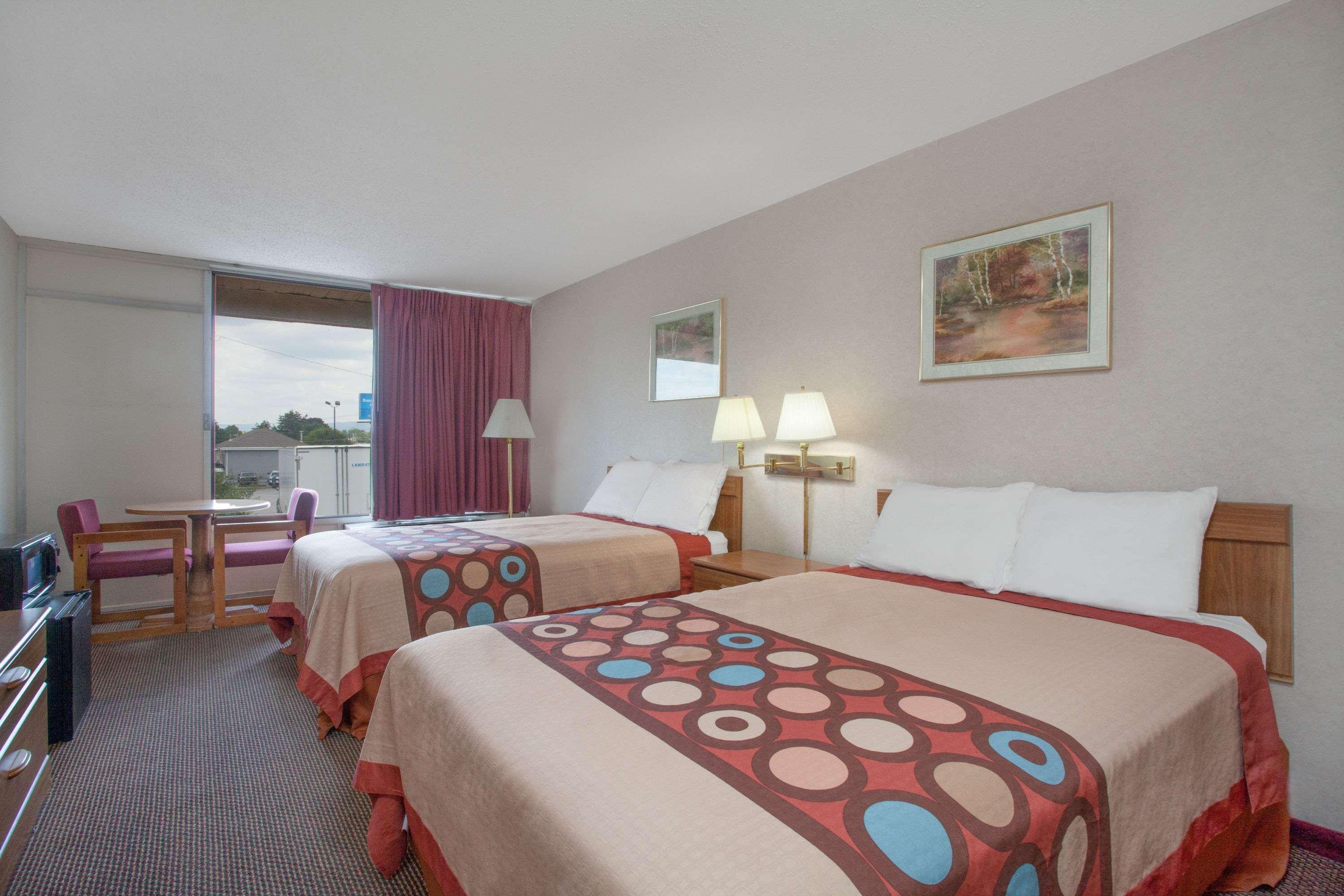 Мотель Super 8 By Wyndham Carlisle North Екстер'єр фото